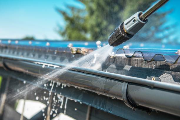 Why Choose Our Certified Pressure Washing Experts for Your Project Needs in Geneva, WA?